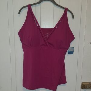 🆕️Ruby Ribbon Magenta V-Neck Tankini Top